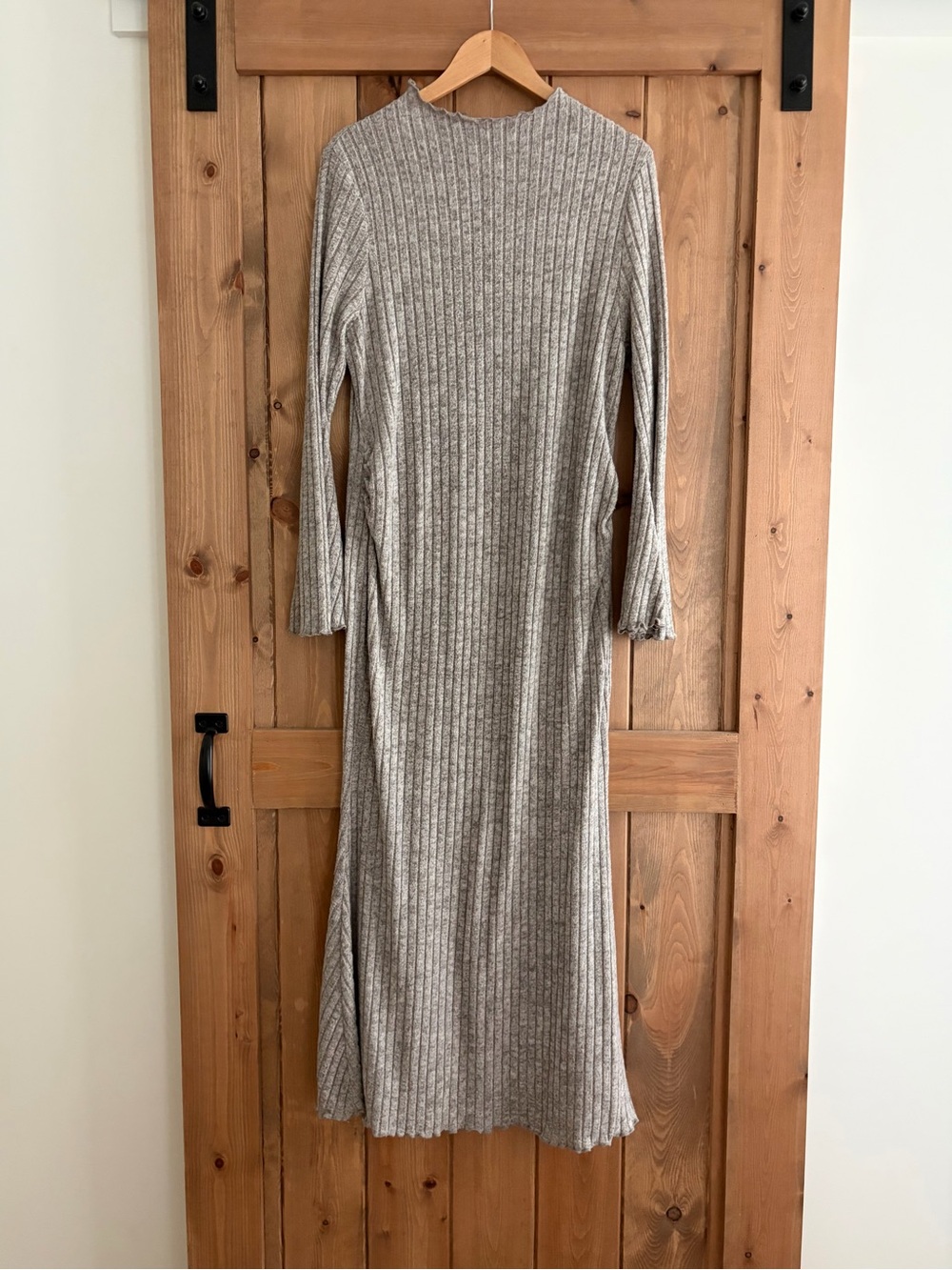 Ribbed Long Sleeve Knit Maternity Dress in Light Gray